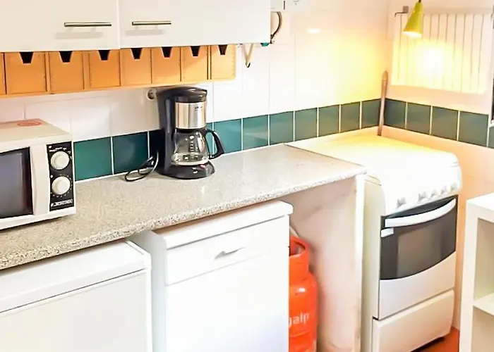 Beautiful Cozy Flat In Flowers Garden! Lejlighed Lisboa